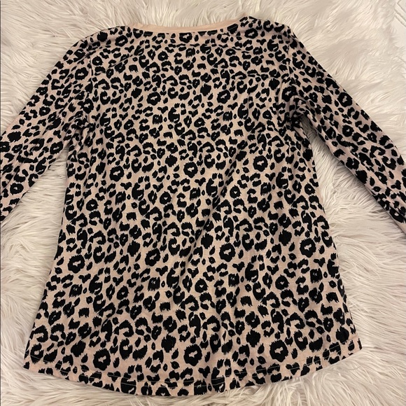 Leopard print | Top - Picture 13 of 16